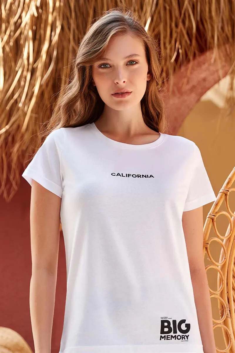 Berrak Berrak 8142 Kadın T-Shirt — Beyaz